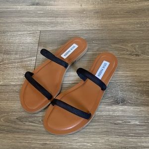 Size 8 Steve Madden sandals